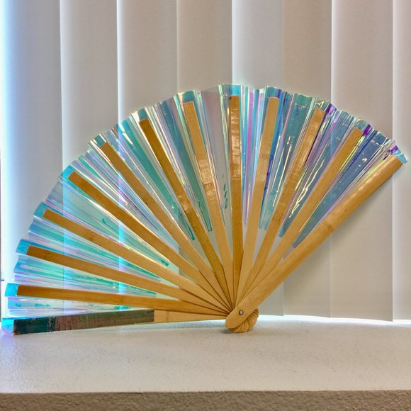 PRE-LOVED LASR - Liquid Shockwave Iridescent Fluid Rave Fan- MISC021 - Picture 3 of 6